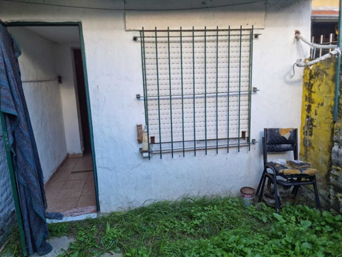 Imagen 2 de 7 de Depto. 2 Y 1/2amb. Tipo P.h. En Planta Baja En V. Luzuriaga-