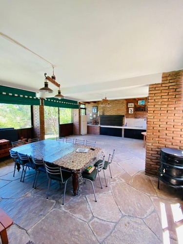 Imagen 14 de 30 de Casa Con Pileta Para 6/8 Personas En Hermoso Barrio