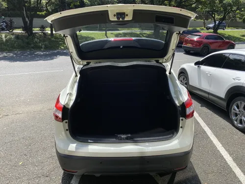 Nissan Qashqai 2.0 Esclusive At 4x4 2015