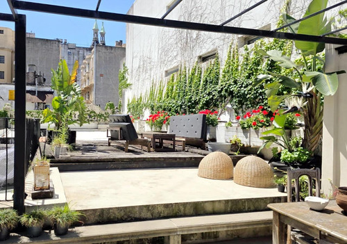 Exclusiva Residencia En San Telmo Con Local Comercial