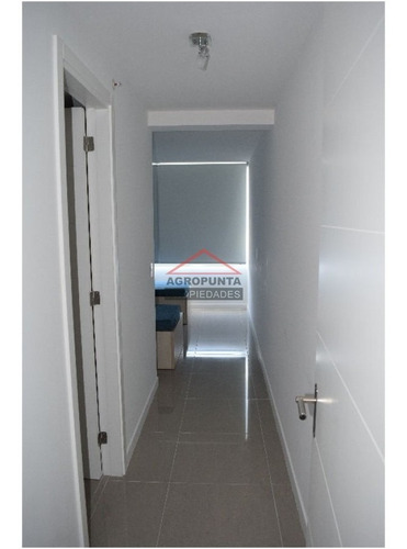 Apartamento En Venta 3 Dormitorios * Edificio De Categoría- Ref: 2619