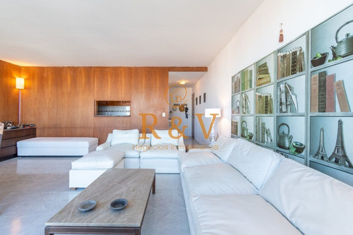 Imagen 12 de 23 de Apartamento De Dos Dormitorios En Venta Reciclado En Venta