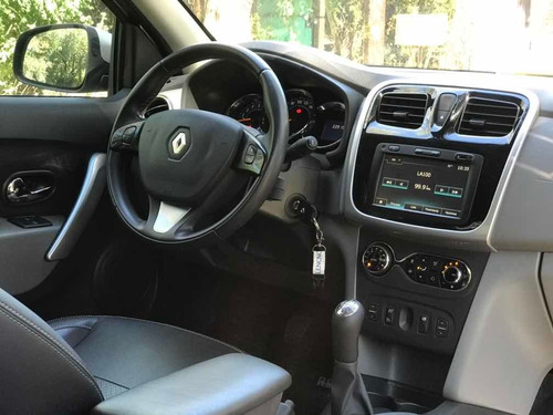 Renault Logan 2017 1.6 Privilége Plus 105cv Pfaffen Autos L