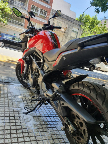Imagen 3 de 17 de Benelli 302 S