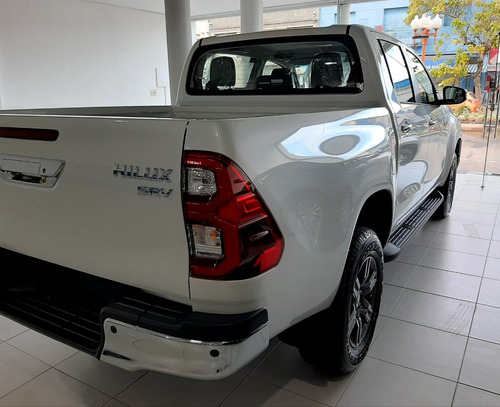 Toyota Hilux 4x4 Srv M/t 2.7 Nueva 2021 Entrega Inmediata!!