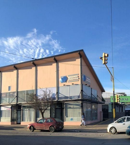Imagen 3 de 3 de Local, Muy Buena Ubicacion Y Renta