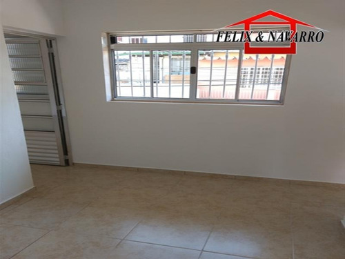 Imagem 8 de 10 de Casa 03 Cômodos Com Vaga - 784