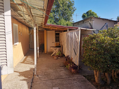 Casa En Venta De 3 Dorm. Para Remodelar En Quilpué
