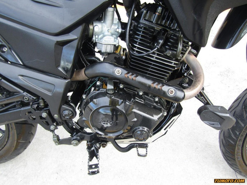 Imagen 9 de 14 de Motos Akt