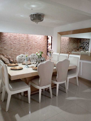 Imagen 26 de 27 de Venta Hermosa Y Amplia Casa Los Nogales