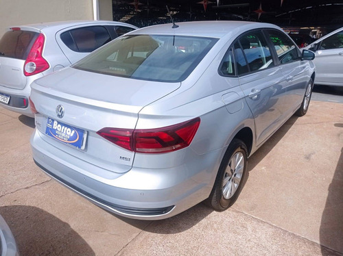 Imagem 8 de 8 de Volkswagen Virtus 1.6 Msi Total Flex Manual