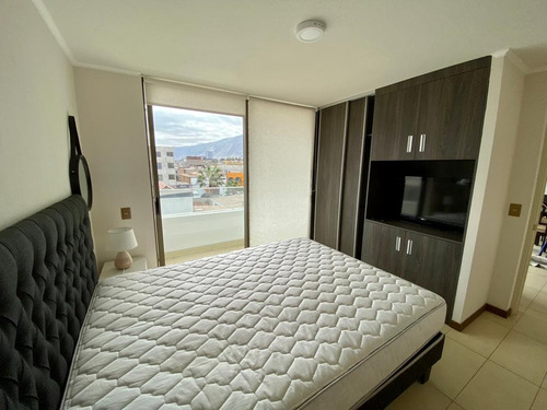 Arriendo Depto. Amoblado A Pocos Pasos De Playa Cavancha