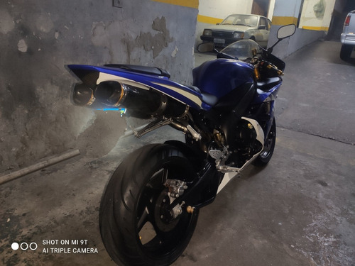 Yamaha Yzf R1