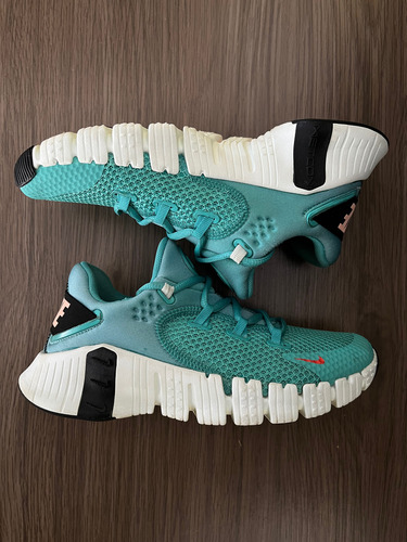 Nike Free Metcon 4 Washed Teal (Usado)