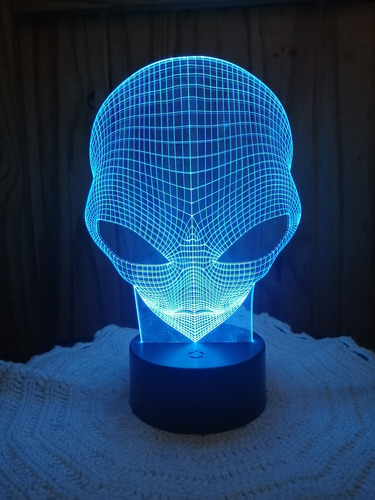 Lampara Led Ilusión 3d Cara De Alien 7 Colores Marcianeke