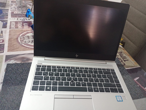 Laptop Hp Elitebook 840 G6 Plateado (Usado)