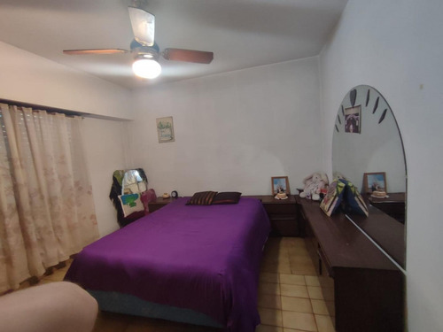Imagen 21 de 23 de Casa De 3 Ambientes Con Cochera Y Local Excelente Ubicacion