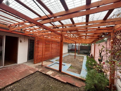 En Venta Casa Ubicada En Peñalolen, Los Maitenes De Vespucio