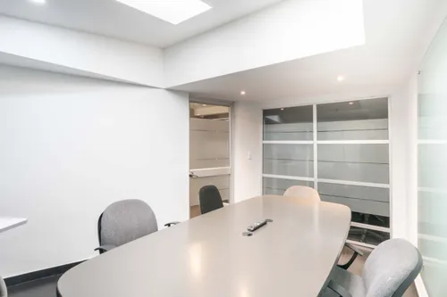 Oficina En Arriendo En Santa Ana Occidental. Cod A22031