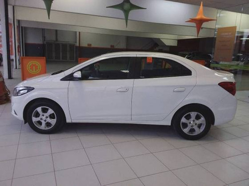 Imagem 4 de 10 de Chevrolet Prisma 1.4 Mpfi Lt 8v Flex 4p Manual