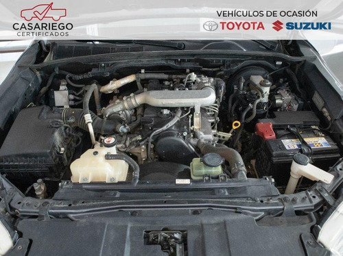 Toyota Hilux Sr 4x4 2.4 2017 Excelente Estado