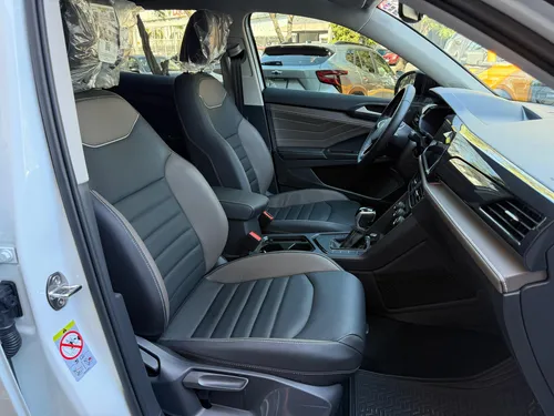 Volkswagen Taos 1.4 Tsi Highline At