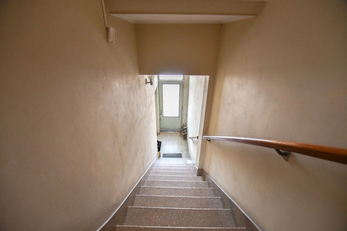 Casa Con Local En Venta En Tolosa