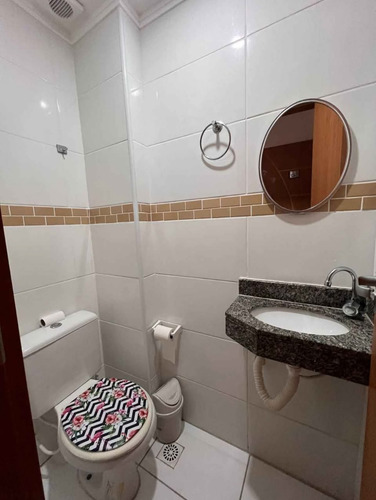 Apartamento Mobiliado E Com Piscina Na Cobertura