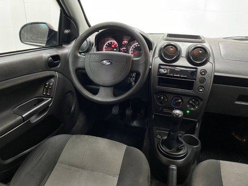 Ford Fiesta 1.0 ROCAM HATCH 8V FLEX 4P MANUAL