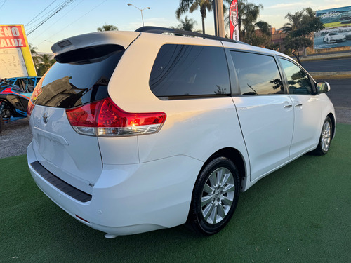 Toyota Sienna 3.5 Xle Piel Mt