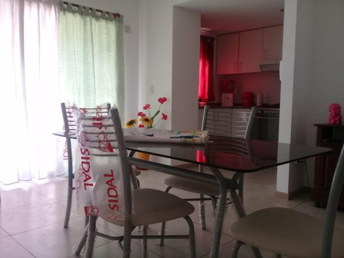 Imagen 2 de 18 de En Venta. Dpto. 3 Amb. Con Cochera - Vista Al Golf