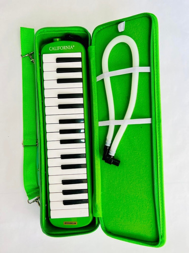 Melodica Verde Para Niño De 32 Teclas + Dos Octavas Y Media