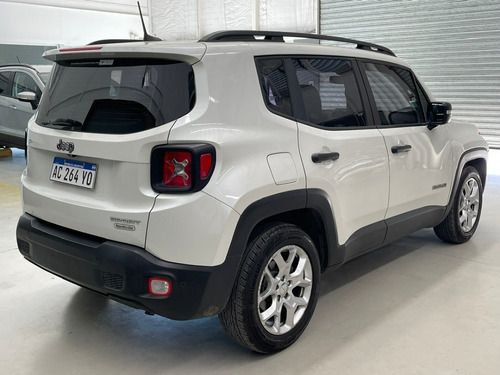 Imagen 5 de 18 de Jeep Renegade Sport At 2018 Blanca