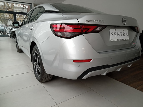 Nissan Sentra 2.0 Advance Cvt