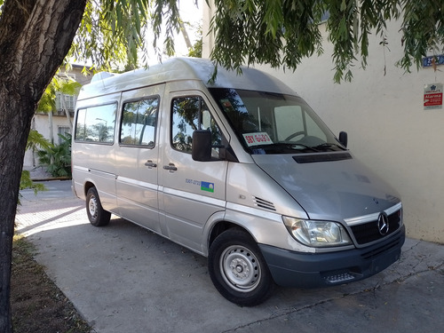 Combi- Minibús 15+1 Techo Alto