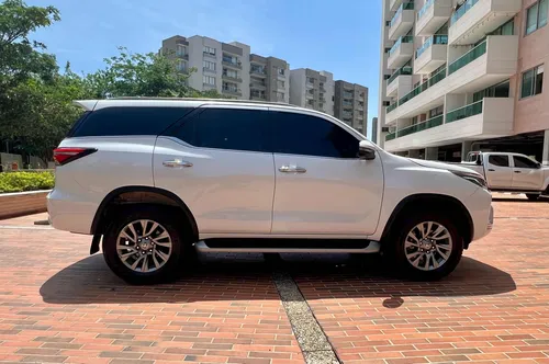 Toyota Fortuner 2.8l