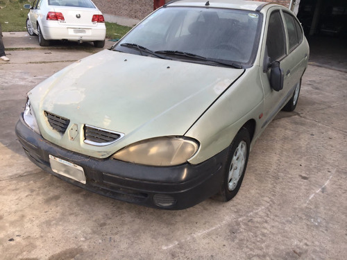 Imagen 3 de 7 de Renault Megane Rn Tri Aa 16v F2
