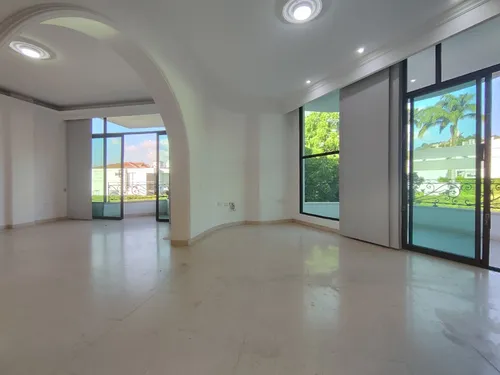 Casa En Arriendo En Via Club Tennis. Cod A30262