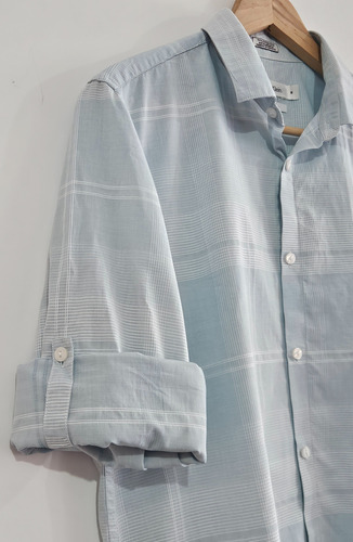 Camisa Calvin Klein Hombre Talle M Classic Fit 100% Algodón (Usado)