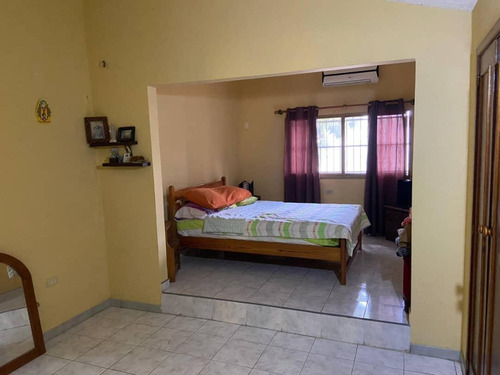 Casa De Dos Niveles. Urbanización Bosqueserino. Cerca Del Remanso San Diego Edo Carabobo