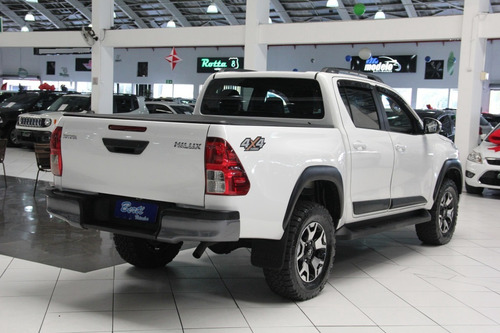 Imagem 4 de 14 de Toyota Hilux 2.8 Std 4x4 Cd 16v Diesel 4p Manual