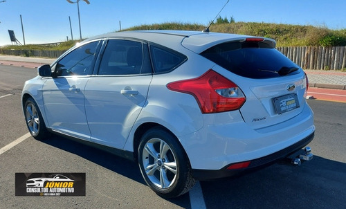 Imagem 4 de 10 de Ford Focus 2014 1.6 Se Flex 5p