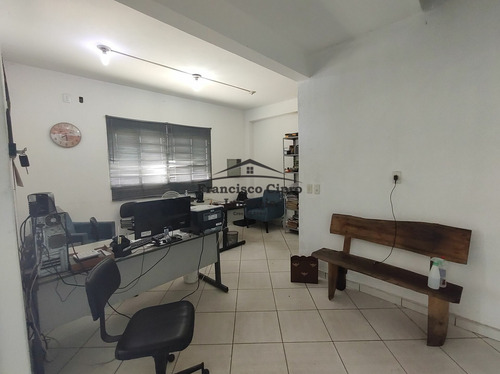 Imagem 3 de 12 de Pavilhão/galpão À Venda No Bairro Beira Rio - Guaratinguetá/sp - Gp002