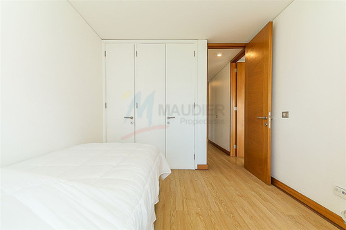 Departamento En Venta De 3 Dorm. En Las Condes