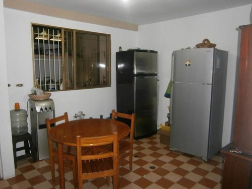 Imagen 4 de 14 de Julio Latouche Rentahouse Vende Apartoquinta En Trigal Norte 22-4165