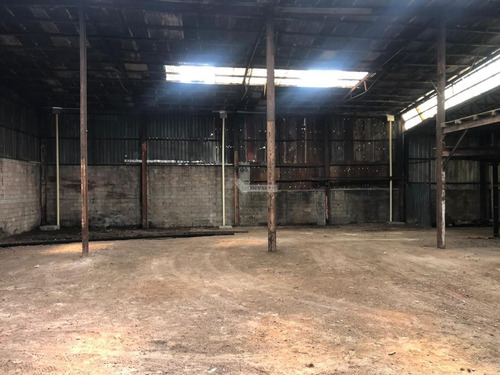 Imagen 11 de 16 de Local Galpon Venta Y Alquiler Maroñas Bazzano Y General Flores Mts Hipodromo