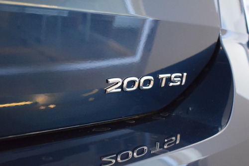 Imagen 4 de 10 de Volkwagen T-cross Comfortline 200 Tsi Tip