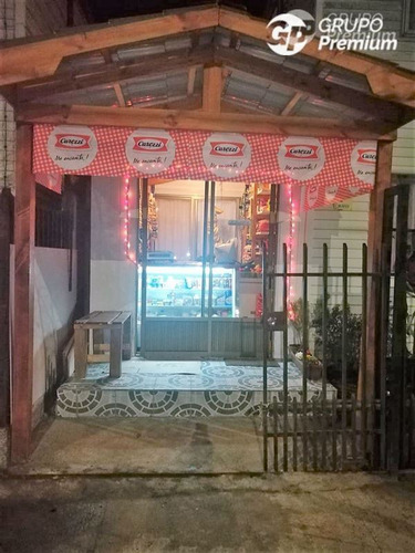 Casa En Venta De 3 Dorm. En Tomé