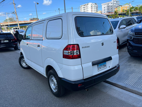 Suzuki Apv 2023