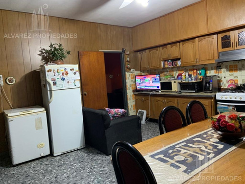 Imagen 3 de 10 de Casa - Merlo